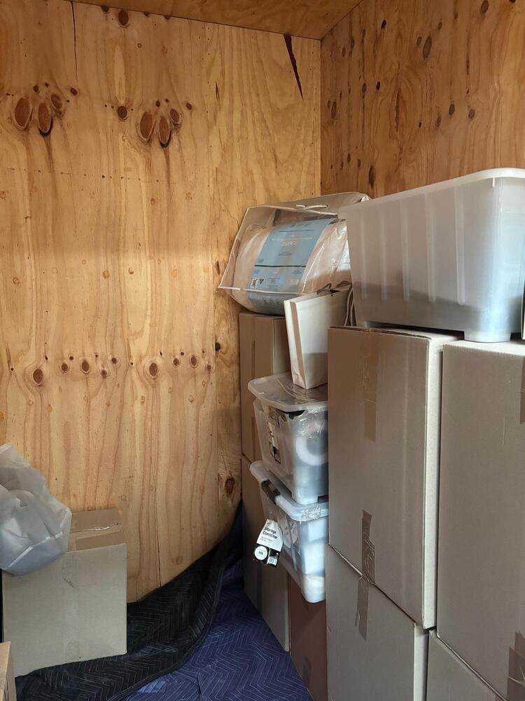 Homemove Northcote Storage Facility Unit auction IB-5812
