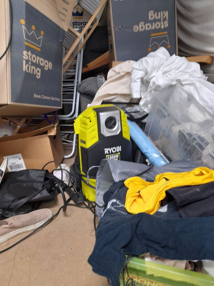 Storage King Coburg North Bid on Self Storage Unit auction IB-2268