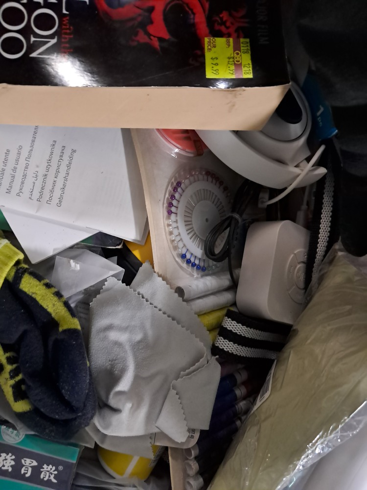 Storage King Woolloongabba Self Storage Auctions Australia auction IB-6098