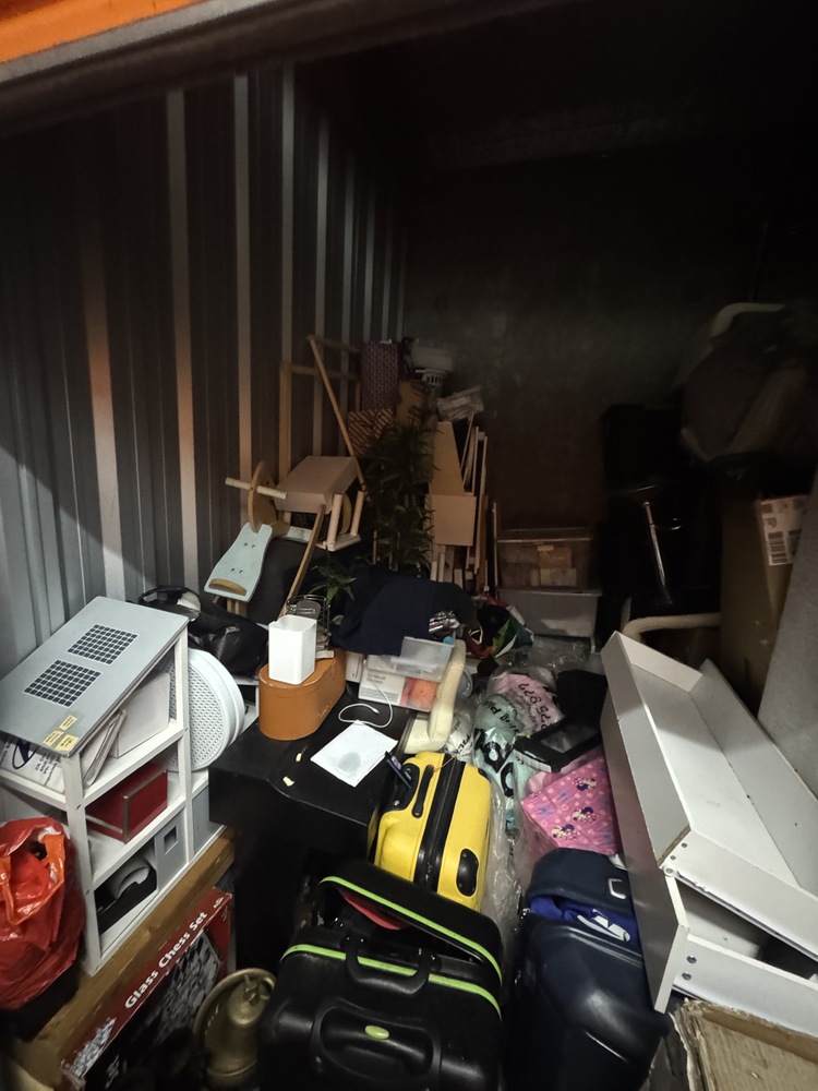 StoreLocal Epping Storage Unit auction IB-2570