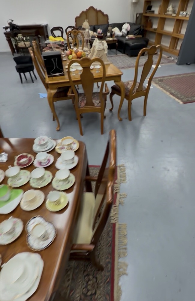 Storage King Burwood Storage garage Auctions auction IB-4537