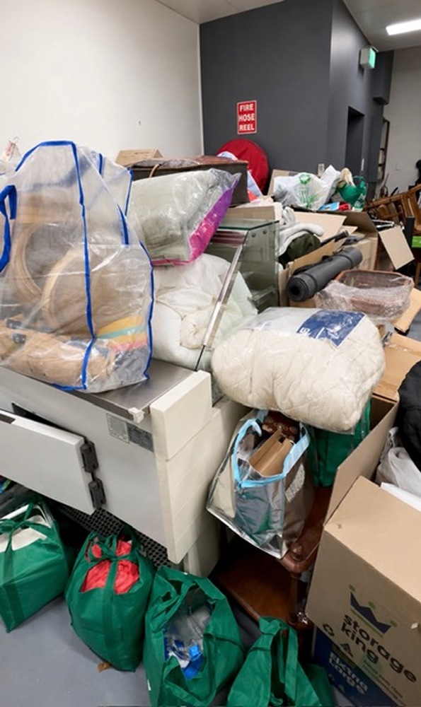 Storage King Burwood Storage Unit Auction auction IB-4537