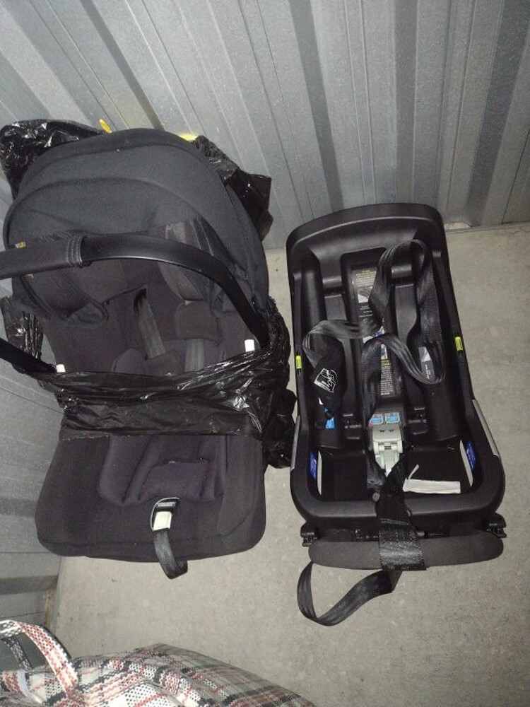 Kennards Self Storage Kingsgrove Storage Unit auction IB-2300