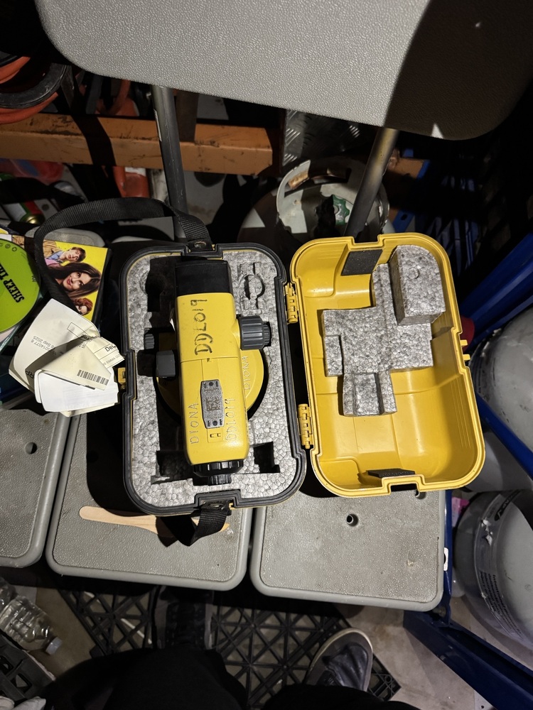 KeepSafe Bayswater Abandoned Storage centre Auctions auction IB-5788