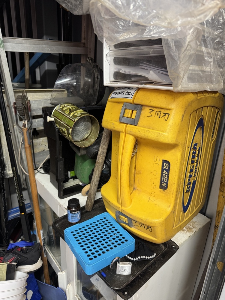 KeepSafe Bayswater Abandoned Storage garage Auctions auction IB-5788