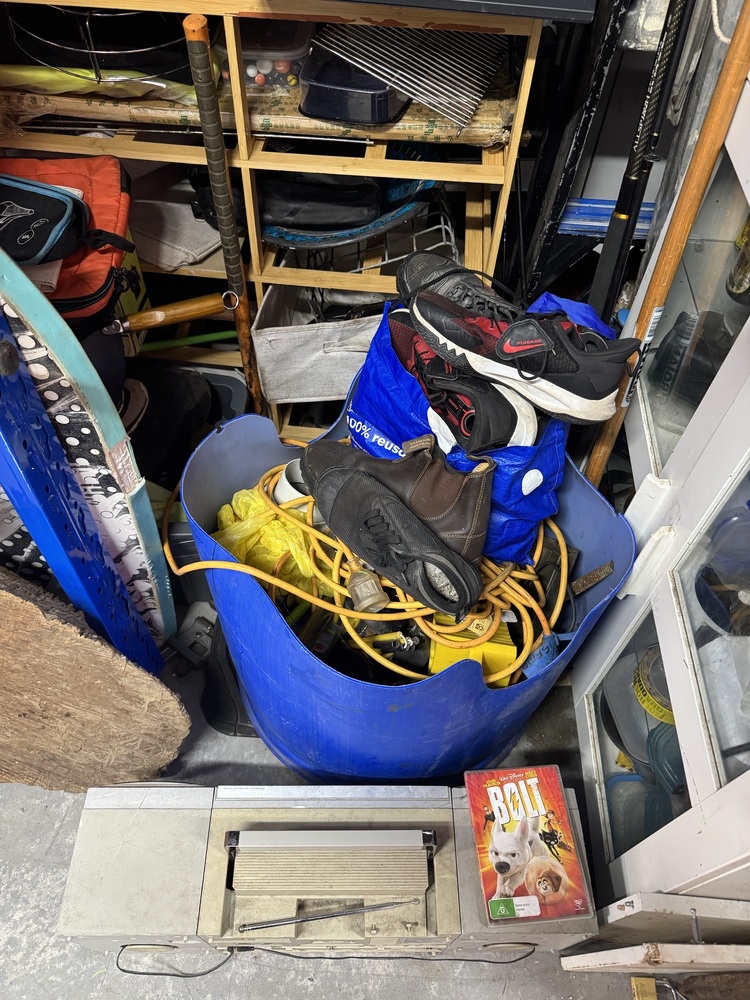 KeepSafe Bayswater Abandoned Storage Unit Auctions auction IB-5788