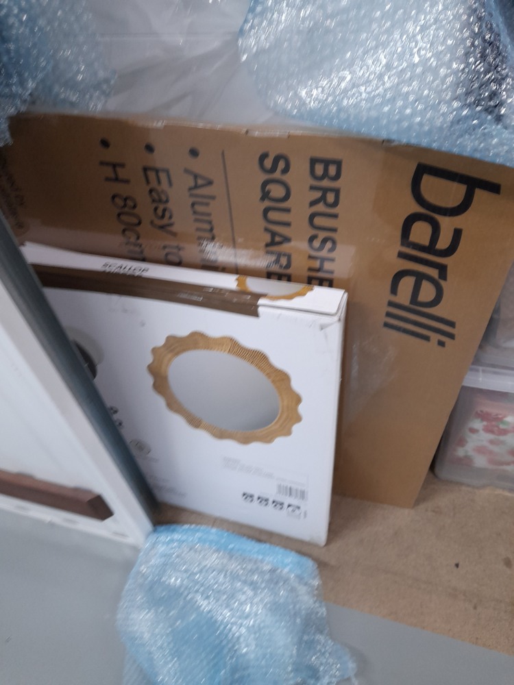 Roomia Self Storage Beverley Self Storage Auctions Australia auction IB-7610