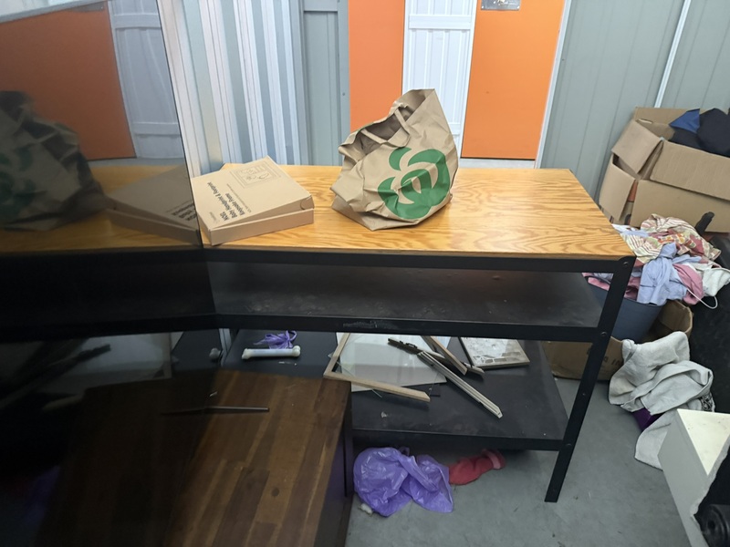 Kennards Self Storage Moore Park Bid on Storage auction IB-9643