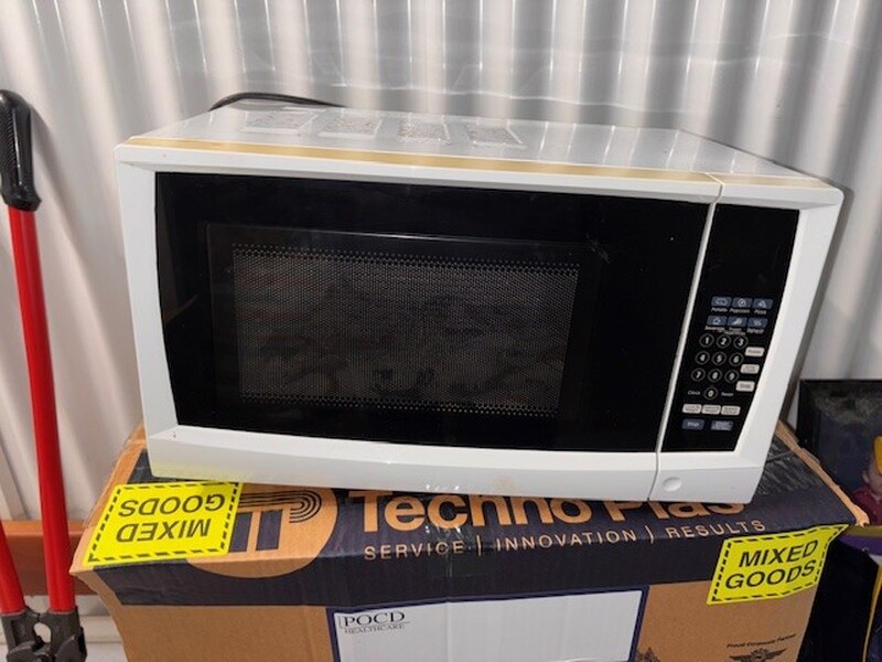Storage Choice Coopers Plains Abandoned Storage Auctions auction IB-8365